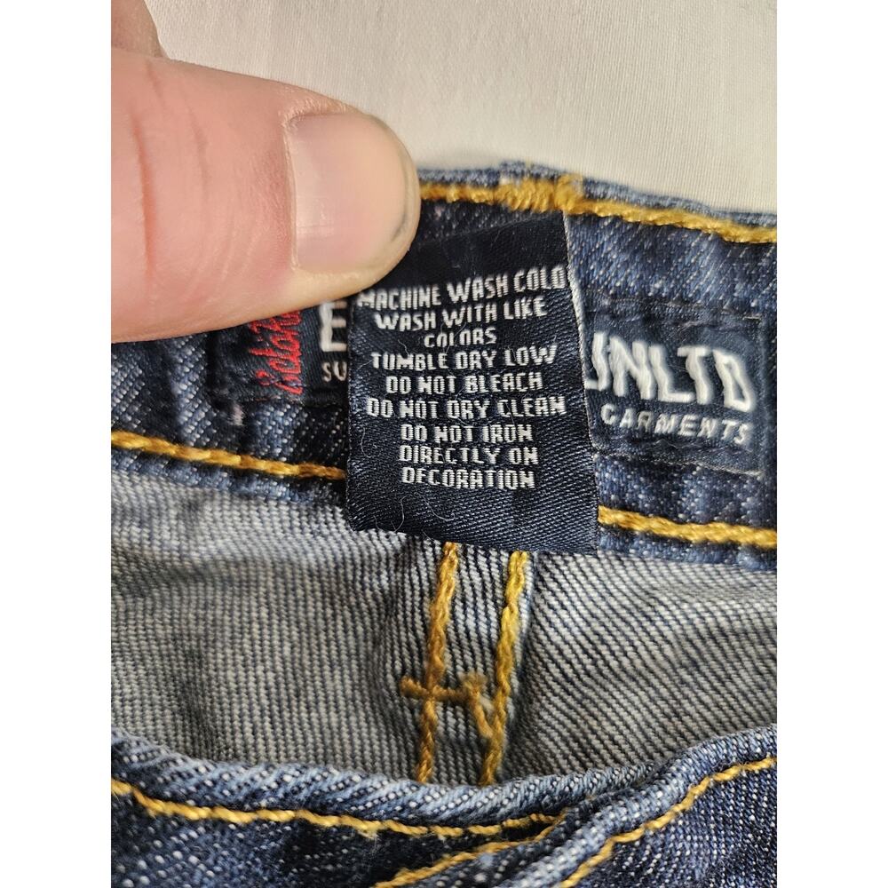 Ecko UNLTD Women's Shorts Size 3/4 Blue Dark Wash Denim Jean Pockets Raw Hem - Picture 9 of 13